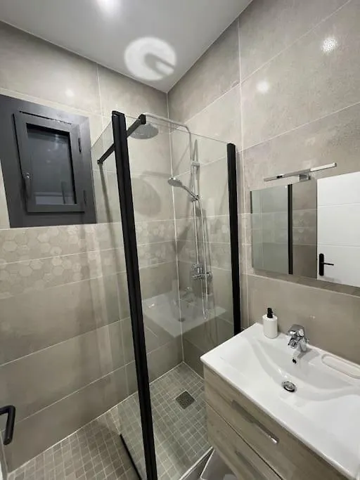 Charmant Appart / 4 Pers /2 Ch /Centre/Vieux-Port Apartment Marseille